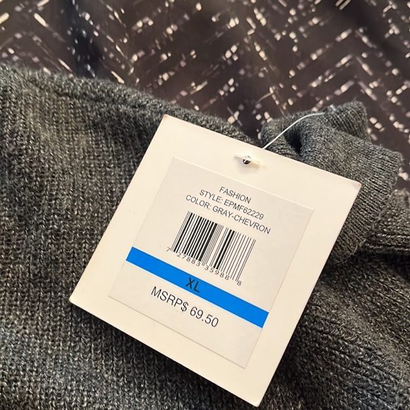 Ellen Tracy Sweater - Picture 8 of 11